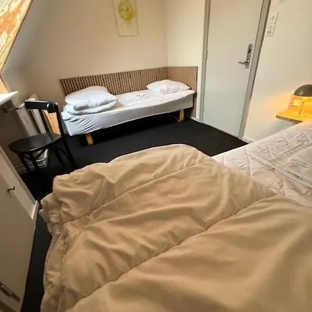 Folsted - Vaerelse 205 Fri Parkering Motel